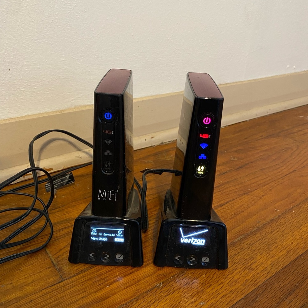 Verizon MiFi Home 4G LTE Broadband Router and home phone Set Of (2)